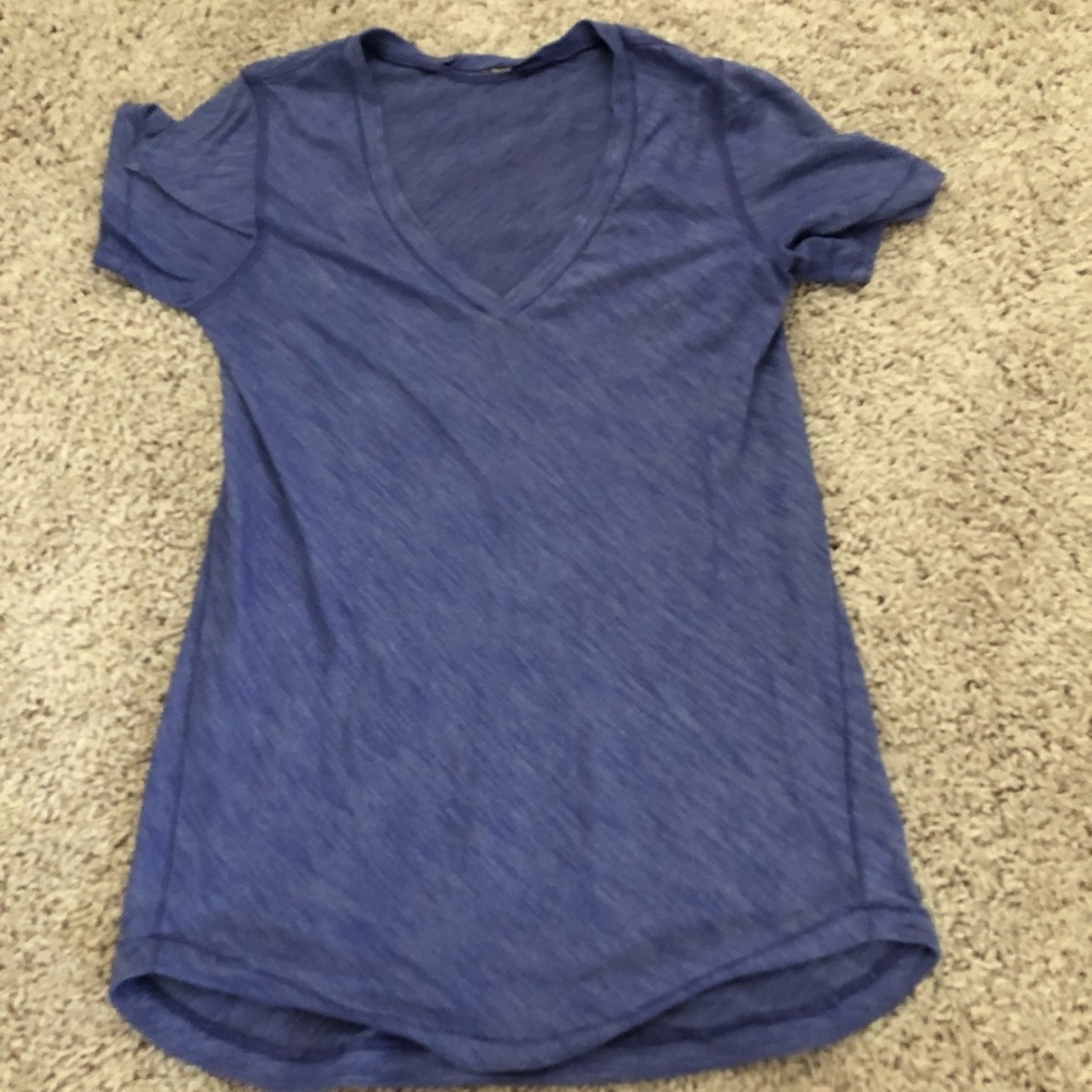 Lululemon shirt